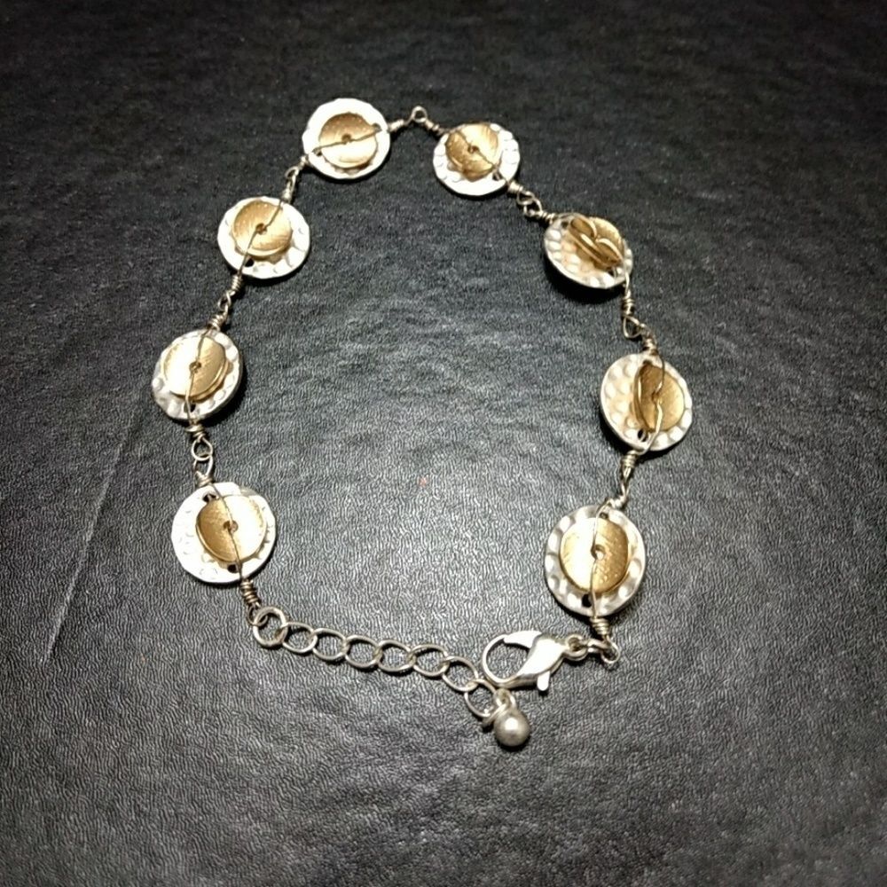 Silver and gold tone bracelet 7-8"